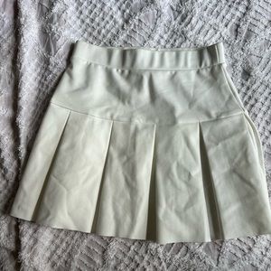 Rescuer me pleat mini skirt